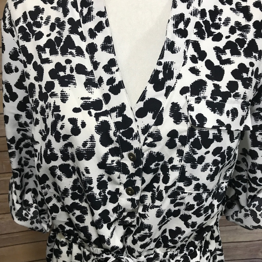 Black & White Animal Print Dress - Picture 5 of 9